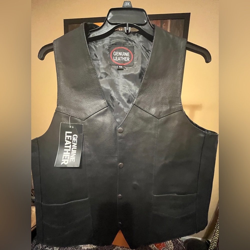 NWT - Men’s Genuine Leather Black Biker Vest. Size 44